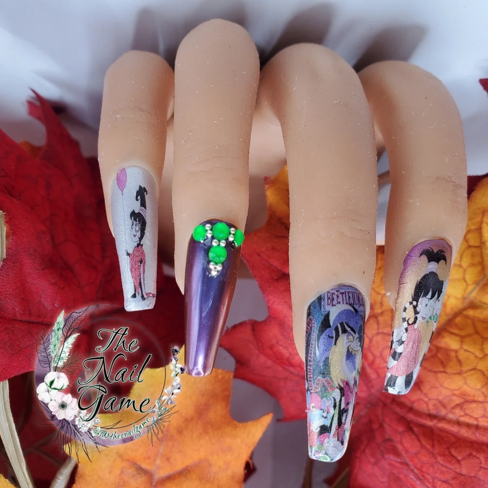 Press On Nails - Picture 4 of 13